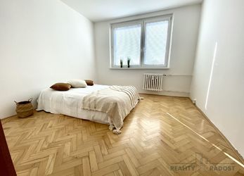 Prodej bytu 3+1 v osobním vlastnictví  v Olomouci- Neředín