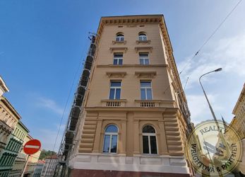 Prodej bytu před rekonstrukcí č. 12 - 1+kk v ulici Seifertova, Praha 3 - Žižkov