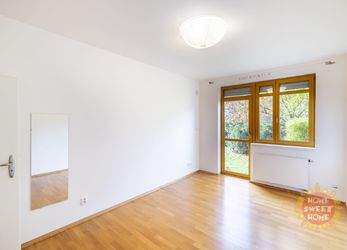 Krásný nový byt 3+kk se zahradou a garáží, 98 m2, les za domem. Praha 5 - Košíře