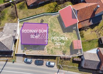 Prodej rodinného domu s pozemkem (747 m2), obec Hvozd