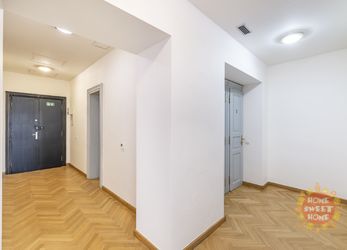 Praha, pronájem kancelářské prostory (89 m2),  4místnosti, Praha 1 - Nové Město, Mezibranská
