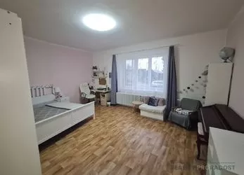 Prodej řadového rodinného domu v obci Brodek u Přerova.
