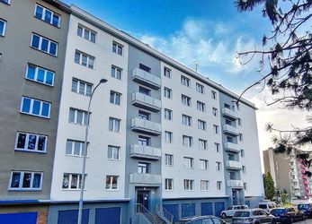 Prodej bytu 2+1, 59 m2, Plzeň, ul. Na Okraji
