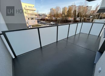 Prodej bytu 3+kk, 90 m2 + balkón 11,2 m2 + sklep, Karlovy Vary, Residence Růžák