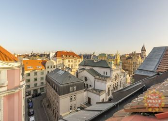 Praha 1 - Staré Město, podkrovní byt  4+kk k pronájmu, 173 m2, terasa, Dušní ulice