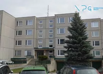 Prodej bytu 3+kk, 80 m2, garáž, Praha - Ruzyně, ul. Šmolíkova
