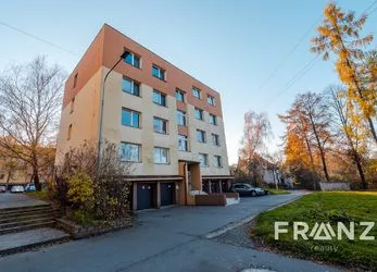 Prodej bytu 3+kk 72m² s garáží a zahradou, Staňkova, Ostrava-Výškovice
