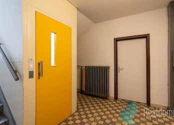 Prodej, byt 3+1, České Budějovice, ul. Dlouhá, lodžie, OV, 75,2 m2