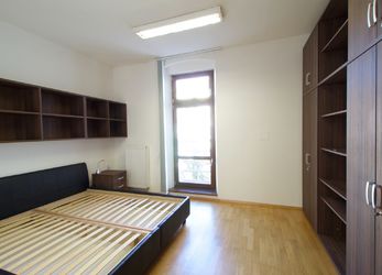 Pronájem, byt 2+kk, 56 m², Plzeň, ul. Radyňská