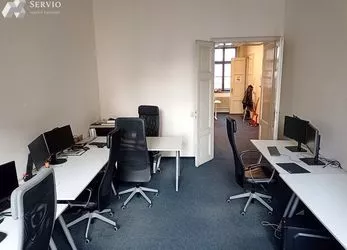 Pronájem kanceláře, 61 m2, ul. Husova, Brno-město