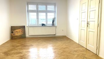 Pronájem bytu 3+1 v centru města Prostějov, 113 m2, 2. patro, cihlový dům