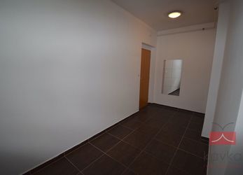 Pronájem bytu 3+KK, 77,2 m², U Sokolovny, Humpolec
