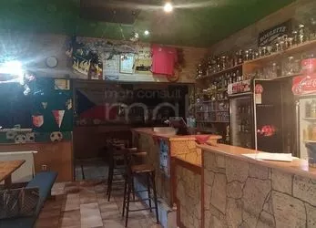 Prodej zavedeného baru s bytem 1+kk v Kraslicích (147 m2 )