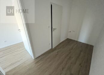 Prodej bytu 3+kk, 90 m2+ balkón 11,2 m2 + sklep, Karlovy Vary, Residence Růžák