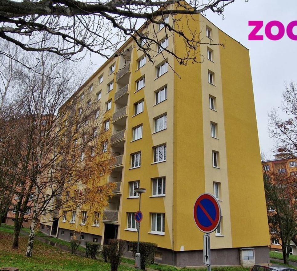 Převod družstevního podílu k bytu 2+1+L, 61 m2,Kamenná, Chomutov