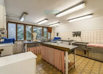 Prodej ubytovacího zařízení, 447 m2,  Prostřední Bečva, pozemek 8 964 m2