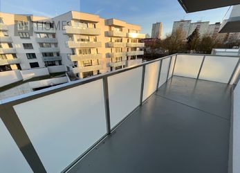 Prodej bytu 2+kk, 60,44 m2 + balkón 10,8 m2, Karlovy Vary, Residence Růžák