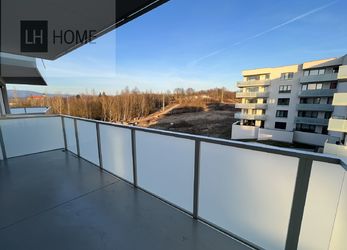 Prodej bytu 2+kk, 60,44 m2 + balkón 10,8 m2, Karlovy Vary, Residence Růžák