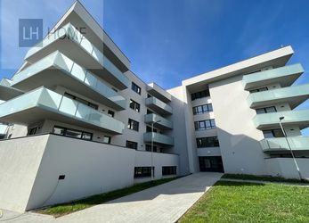 Prodej bytu 2+kk, 60m2 + balkón 18, 53m2 + sklep, Karlovy Vary, Residence Růžák