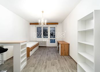 Pronájem bytu 1+kk, balkón, ulice Výškovická, Ostrava-Výškovice