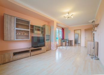 Prodej bytu 2+1 [65 m²] s dvěma balkóny, ul. Gen. Hrušky, Ostrava-Mariánské Hory a Hulváky