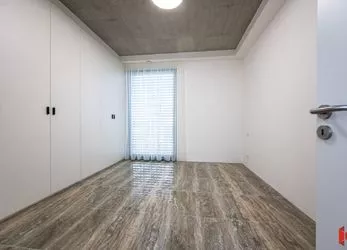 Pronájem bytu 4+kk 120 m², s parkovacím stáním Praha 6 - Liboc, dlohodobě a bez provize