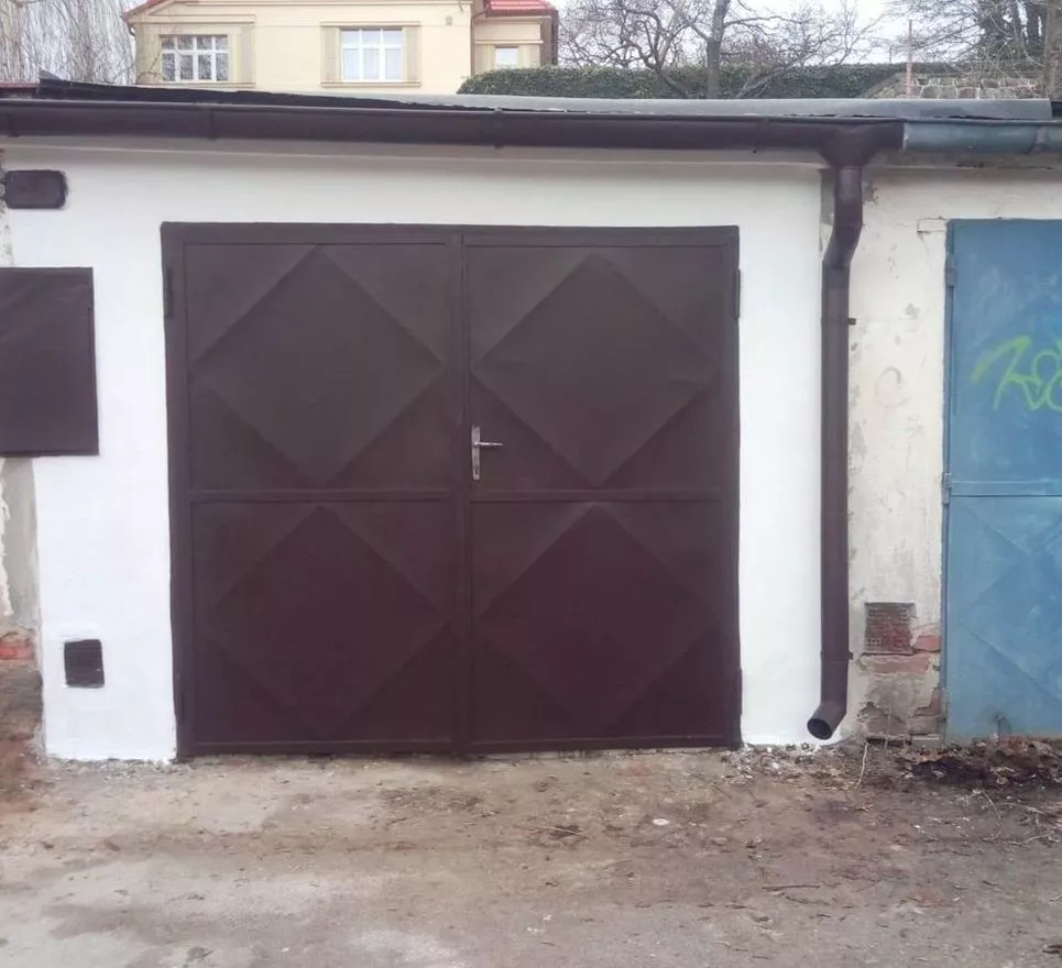 Prodej garáže - ul. U Poráků, Český Krumlov