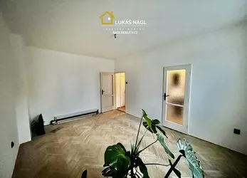 Pronájem bytu, 2+1, 53 m2, Nový Bor ul.Máchova