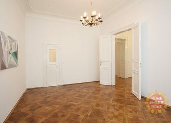 Praha, krásný nezařízený byt 2+1(84m2) k pronájmu, Anny Letenské, Vinohrady,