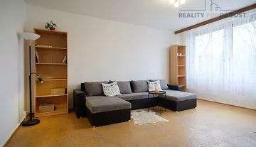 Prodej bytu 4+1, 84 m2, s lodžií a sklepem, ul. Dlouhá, Olomouc - Lazce.