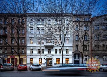 Praha, pronájem krasný světlý byt 3+kk ( 97,6m² )po rekonstrukci  v Karlíně, ulice Šaldova