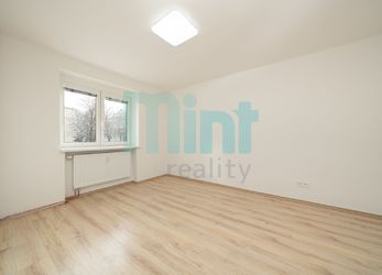 Podnájem bytu 2+1 [56 m²] s balkónem, ulice Krylovova, Ostrava-Zábřeh