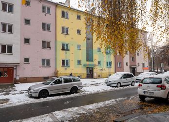 Podnájem bytu 2+1 [56 m²] s balkónem, ulice Krylovova, Ostrava-Zábřeh