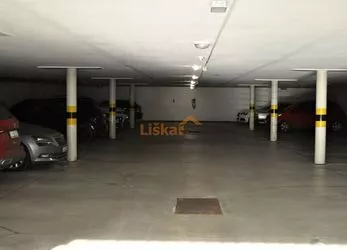 Pronájem garážového stání 12 m2, ul. Högrova, Brno-Kr. Pole