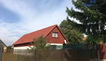 Prodej, rodinný dům 160 m2, pozemek 2364 m2, Městec Králové - Nový