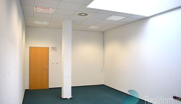 Pronájem, kancelář, Jeronýmova, České Budějovice, (32) m2, kancelář č. 209