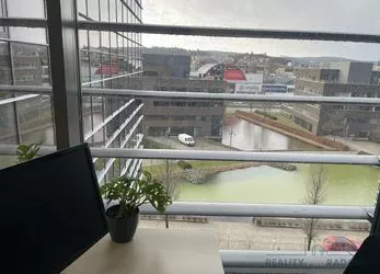Podnájem moderní kanceláře v Spielberk Office Centre na Holandské v Brně.