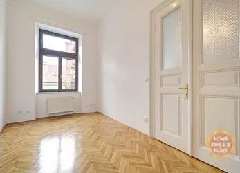 Nezařízený byt 2+1 k pronájmu po kompletní rekonstrukci (63m2), ulice Štěpánská
