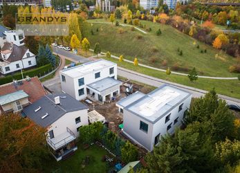 Rezidence Prokopské údolí - A1 - 4kk 126 m2 s terasou, garáží a zahradou