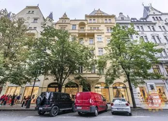 Praha 1 - Exklusivní nabídka pronájmu bytu - Pařížská ulice, byt 2+1 (119 m2), balkon, klimatizace
