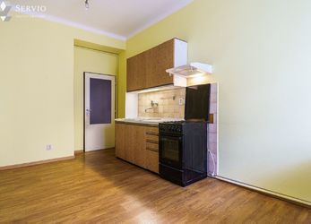 Pronájem bytu 2+kk, 46 m2, ul. J. Želivského, Praha-Žižkov
