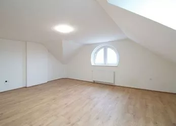 Pronájem, byt 2+1, 60 m², Líně, ul. Plzeňská
