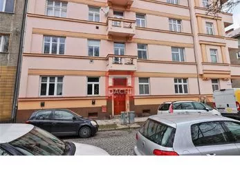 Prodej bytu 2+1, Dukelská, Olomouc