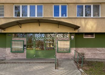 Prodej bytu 2+1 s balkónem (49 m2) v osobním vlastnictví, ulice Svojsíkova, Ostrava-Poruba