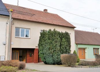 Prodej patrového rodinného domu s garáží a zahradou v Prušánkách, RD, garáž, zahrada, Prušánky
