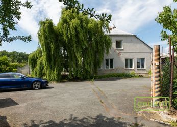 Prodej atypického rodinného domu 169 m², pozemek 1454 m²