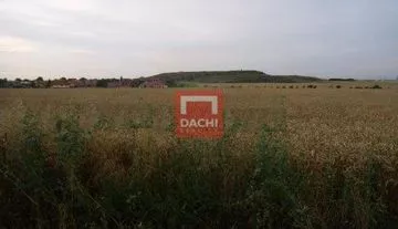 Prodej komerčního pozemku, 4 000 m2, Ořech, Praha-Západ