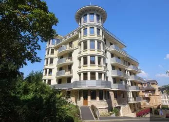 Prodej nebytový prostor, 43,6m2, ulice Svahová, Karlovy Vary