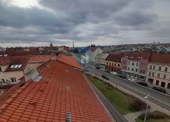 Naše společnost Vám nabízí pronájem bytu 2+KK + terasa, 54m2, Plzeň - Slovany, ulice Železniční