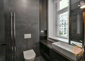 Praha, pronájem, luxusní nezařízený byt 4+kk (107m2),  2x koupelna, Nám.Jiřího z Poděbrad, Vinohrady